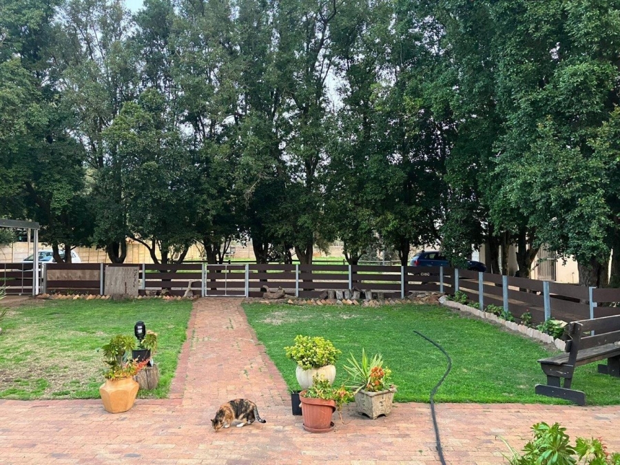 6 Bedroom Property for Sale in Joostenbergvlakte Western Cape